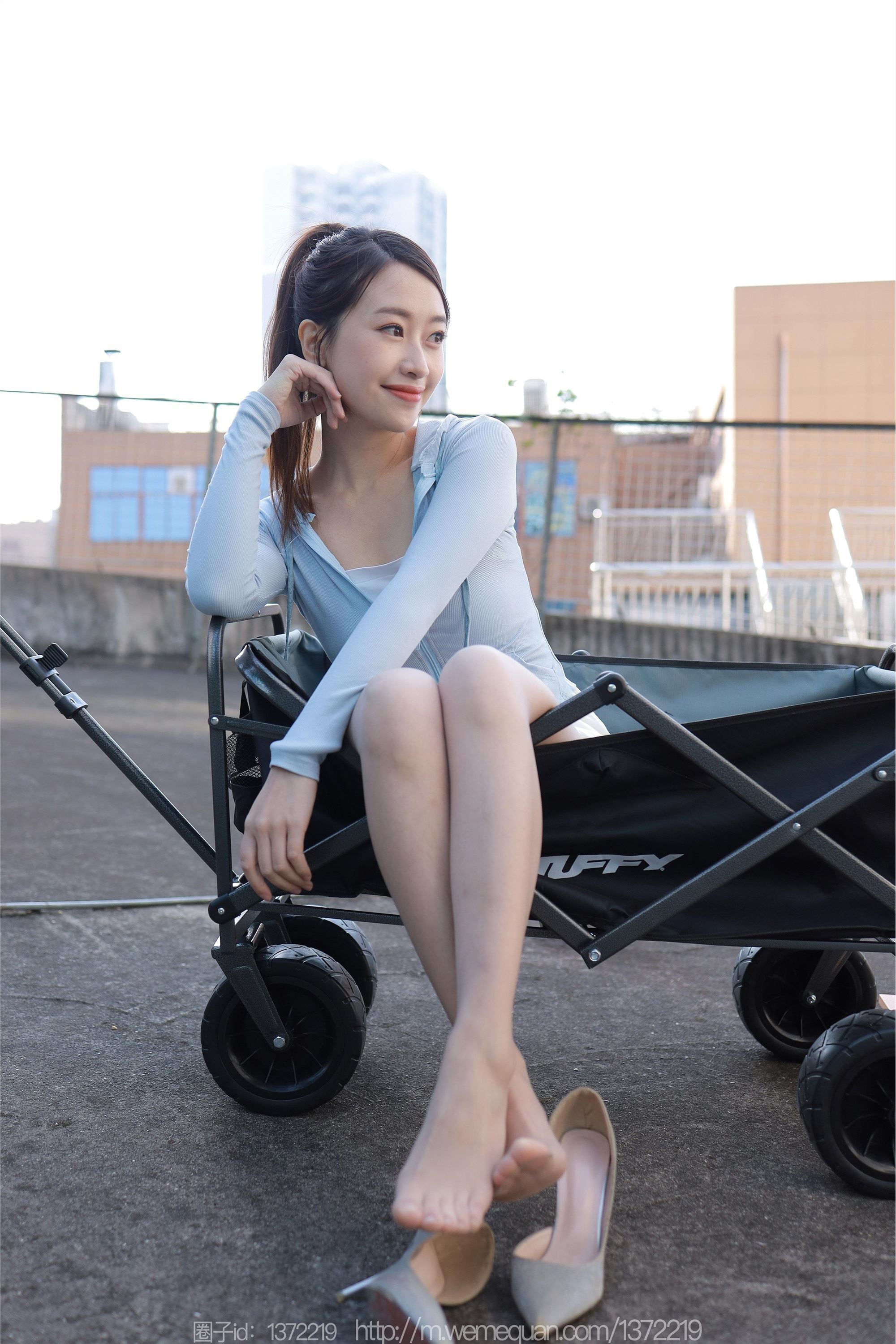 IESS异思趣向  2022.12.31 丝享家 1315 小婕《老司机开车》